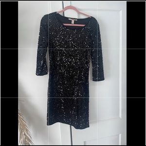Sparkly sequin party dress